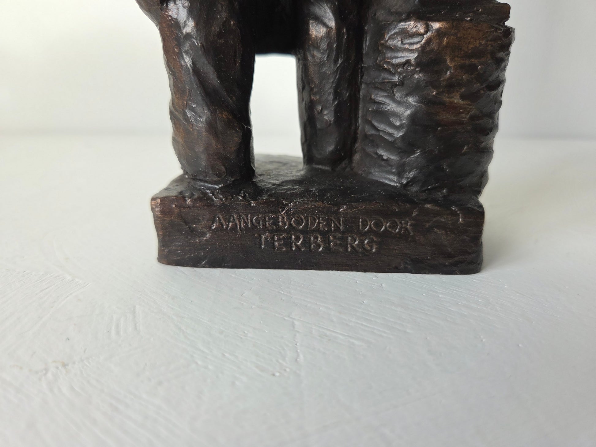 Smid beeld 2,2 kilo inclusief houten doos