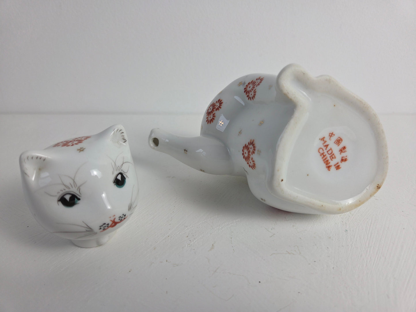 klein theekannetje kattenvorm deksel kattenkop vintage