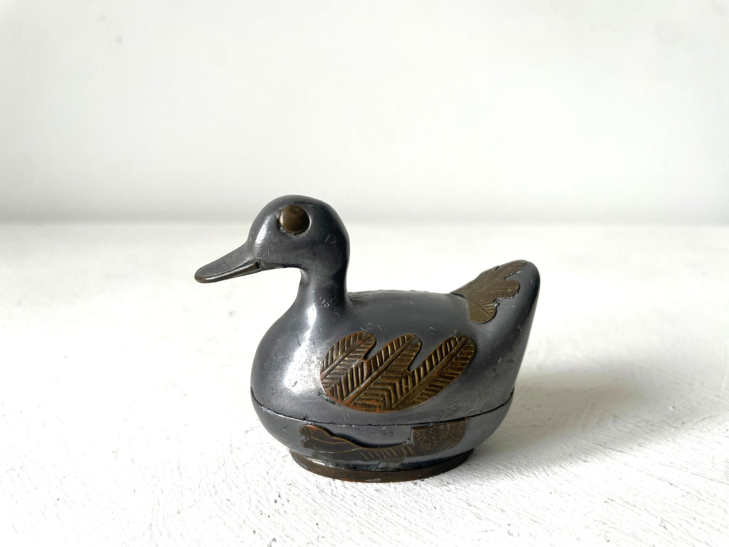 miniatuur doosje in vorm van eend