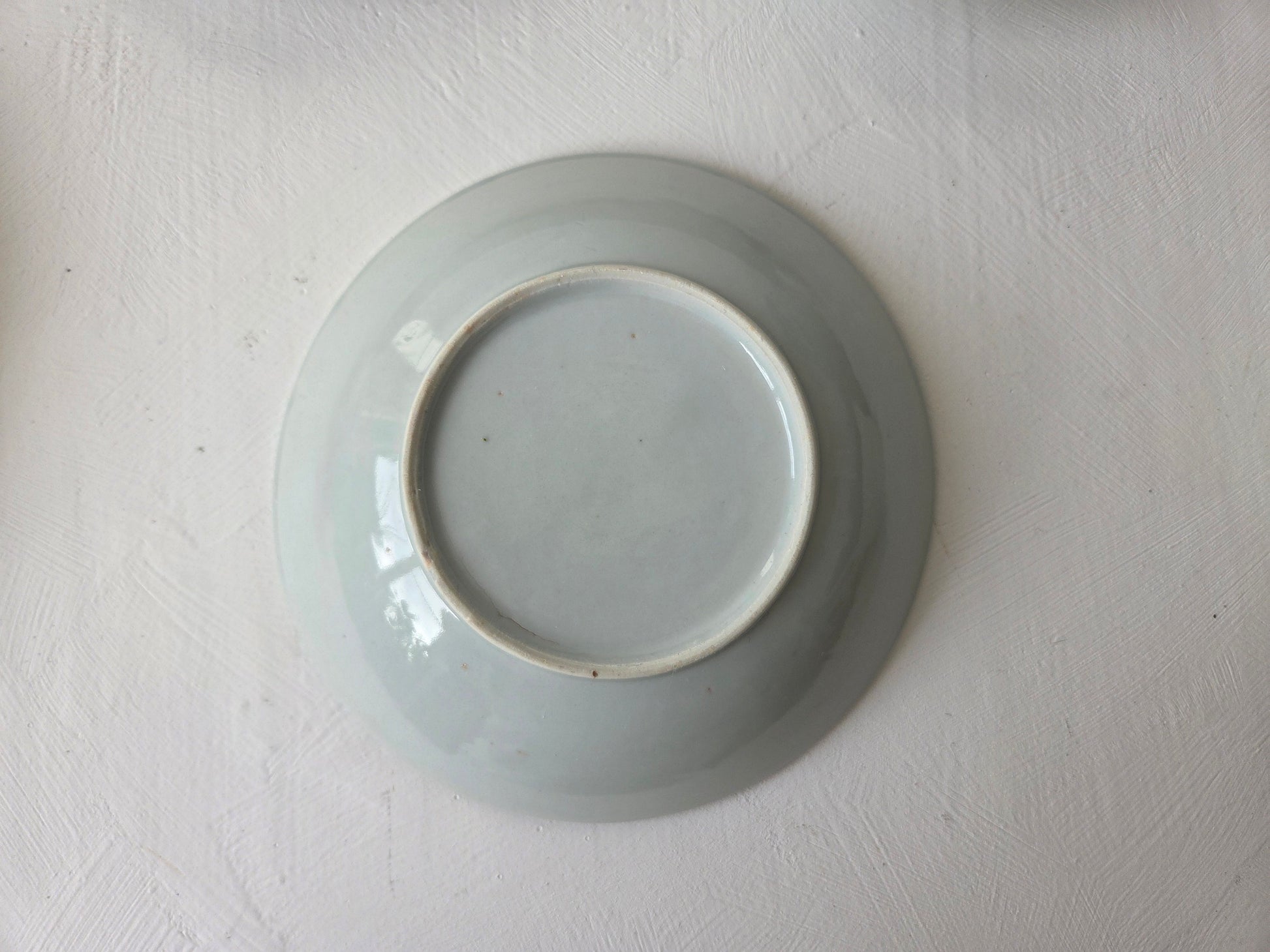 porseleinen schaaltje met blauwe rand