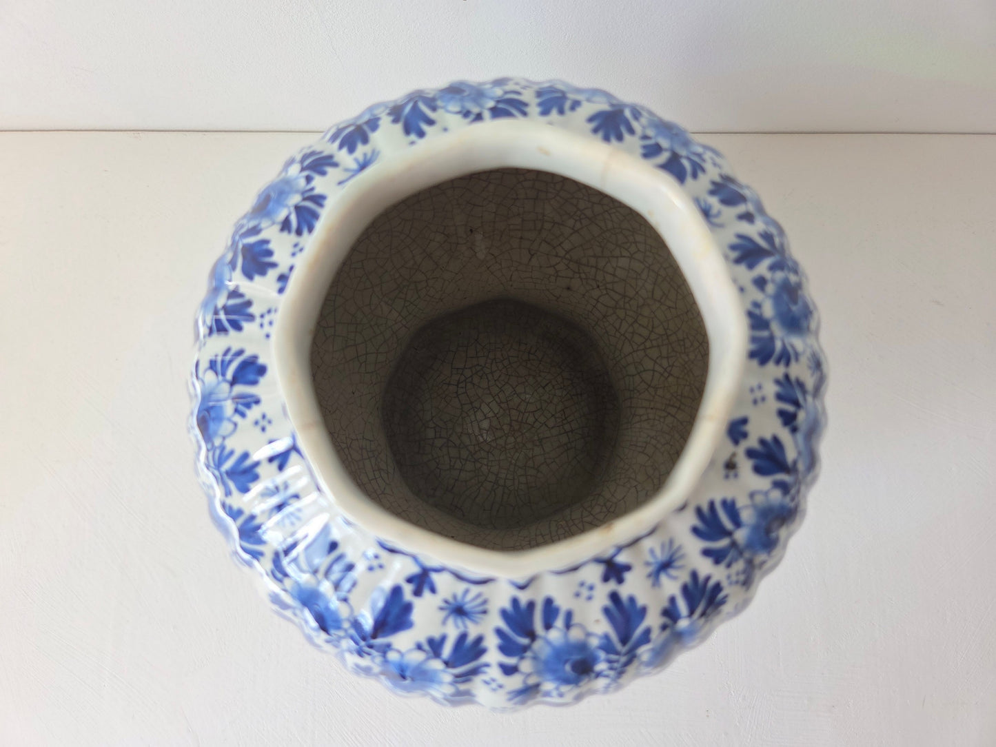 Royal Delft vaas A P H Henneveld