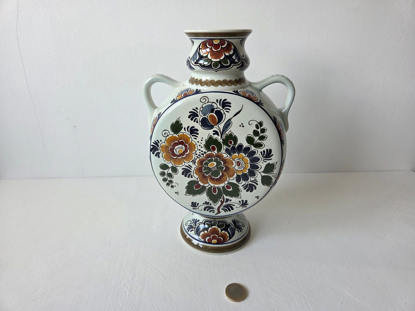 brocante polychrome vaas van aardewerk