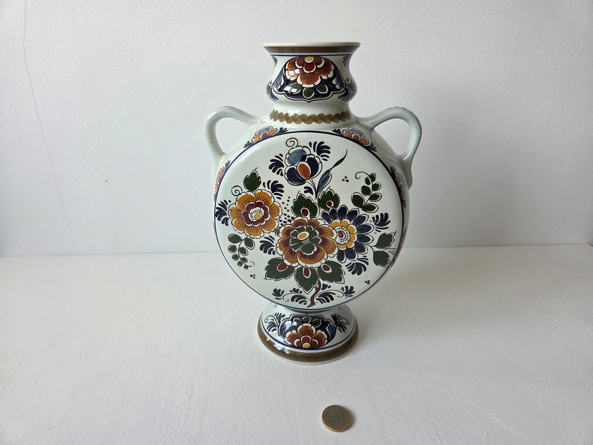 brocante polychrome vaas van aardewerk
