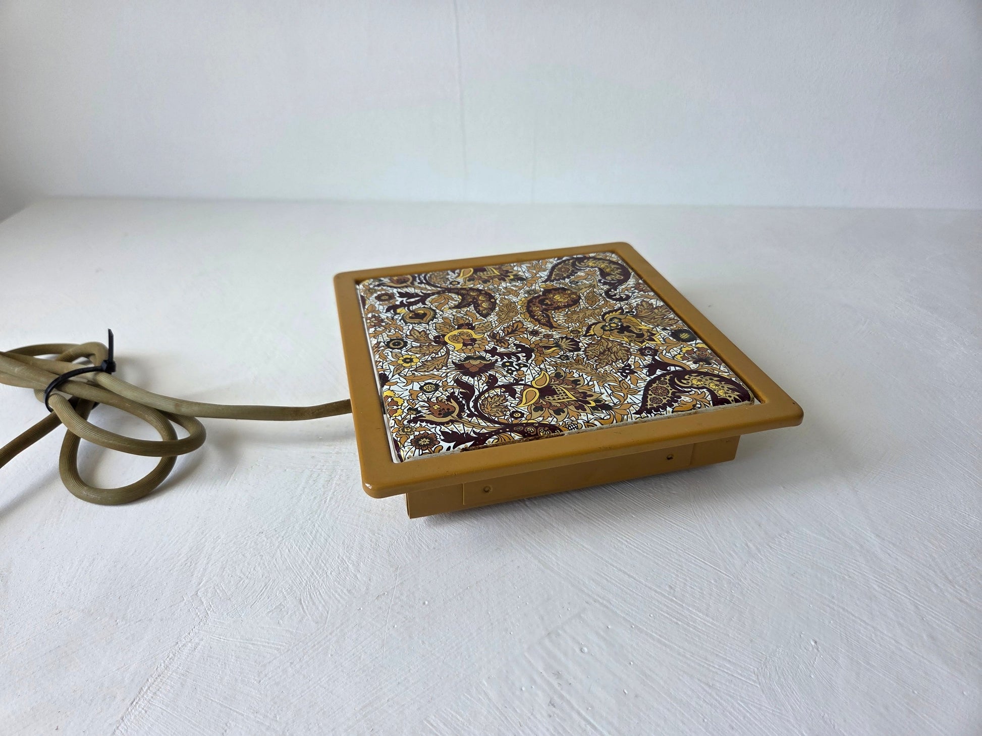 vintage warmhoudplaat Inventum bloemenpatroon snoer stekker