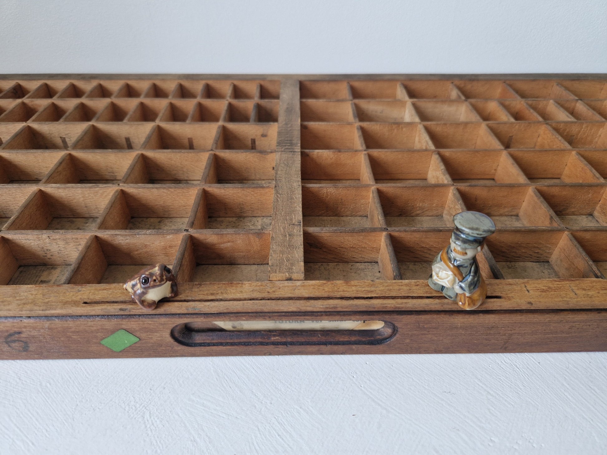 vintage letterbak kopen bij brocante webshop